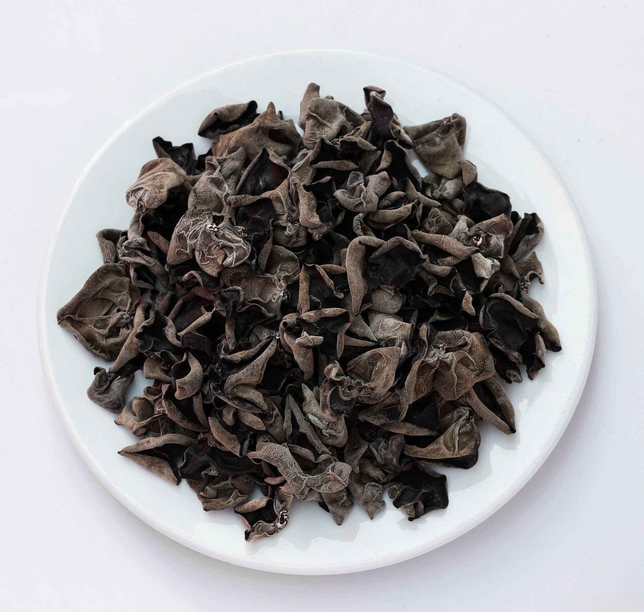 那么,孕妇可以吃木耳吗?答案是肯定的,但需要注意一些细节.