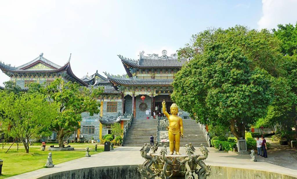 深圳大鹏东山寺:历史悠久,环境优美,人文底蕴深厚 深圳大鹏东山寺是