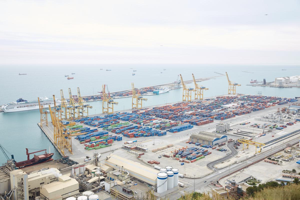 大悲院码头:水上禅意之旅的奥秘 大悲院码头,位于一个宁静而神秘的