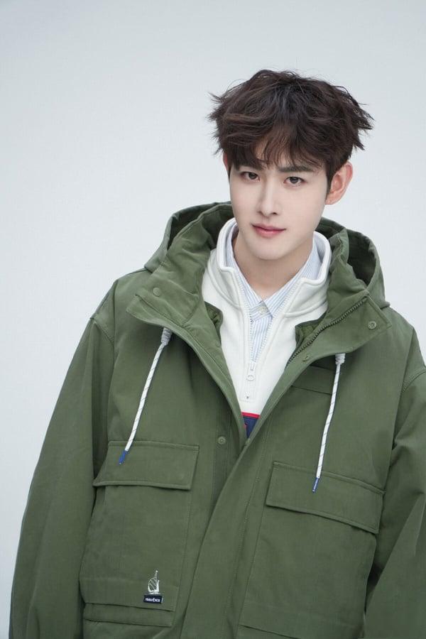 网评5位鼠系帅哥男星!