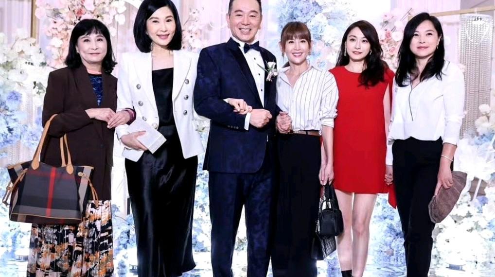 张凤书江祖平婚礼再聚首,张晨光儿子婚礼再现情谊 张凤书和江祖平在