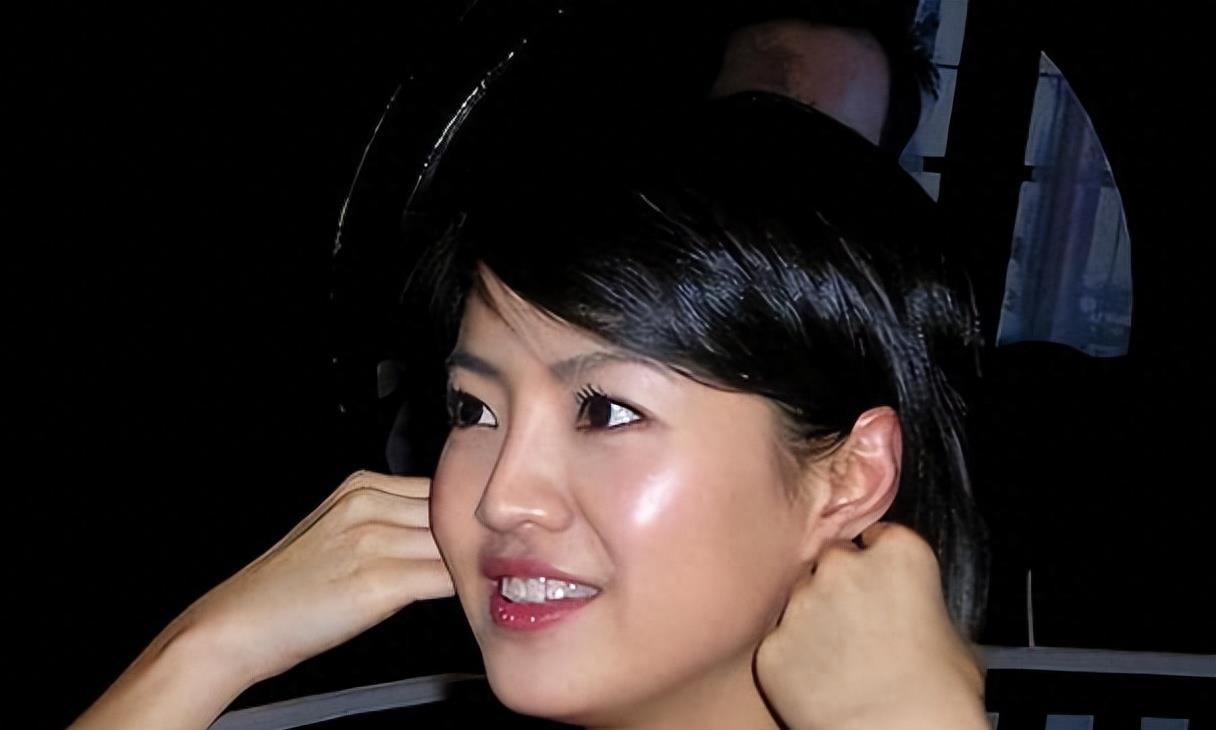 涂经纬:央视最美主持人的坎坷人生与事业 涂经纬,这位曾被誉为央视最