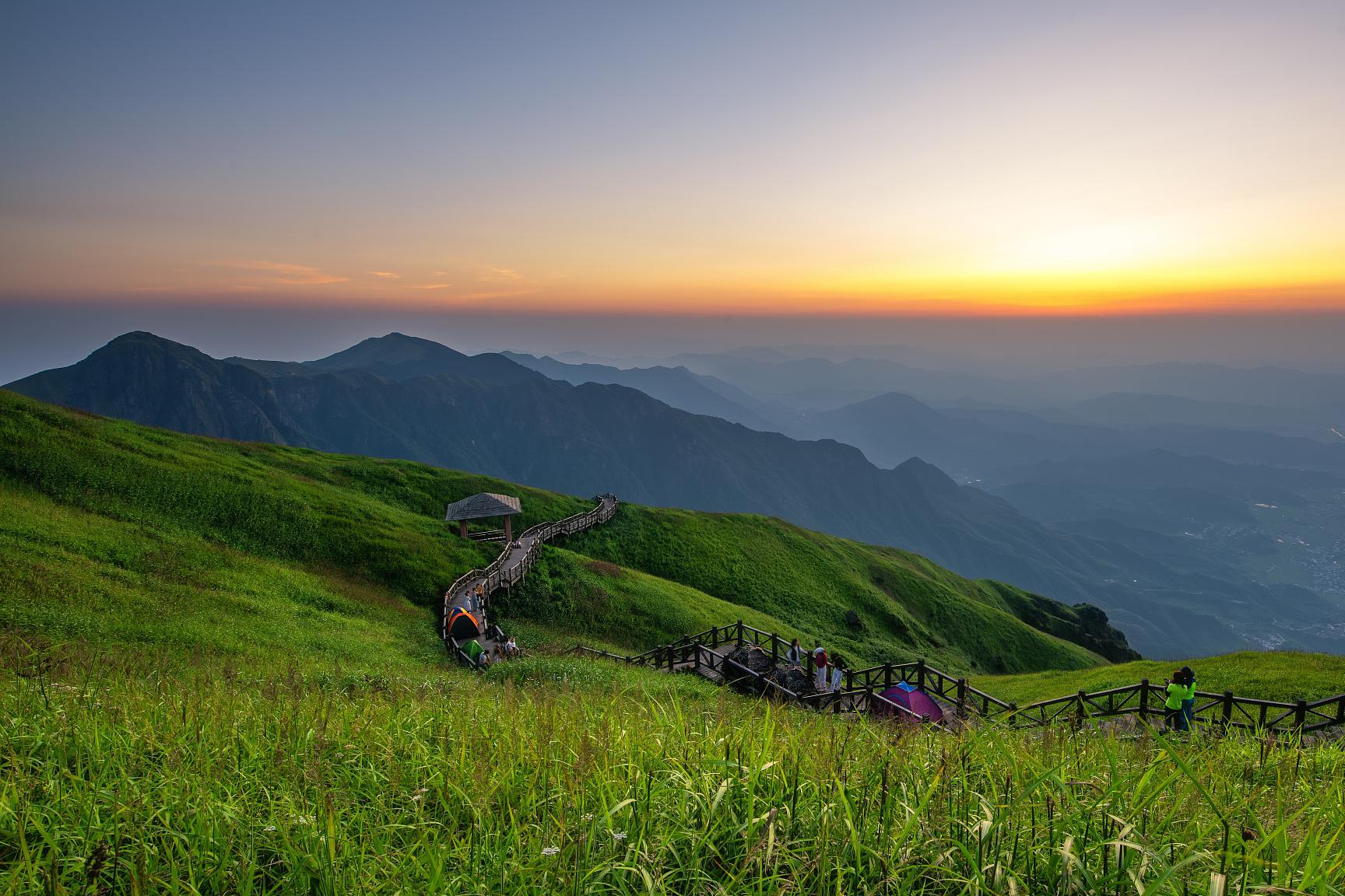 江西武功山四季美景 江西武功山,一个令人心驰神往的地方