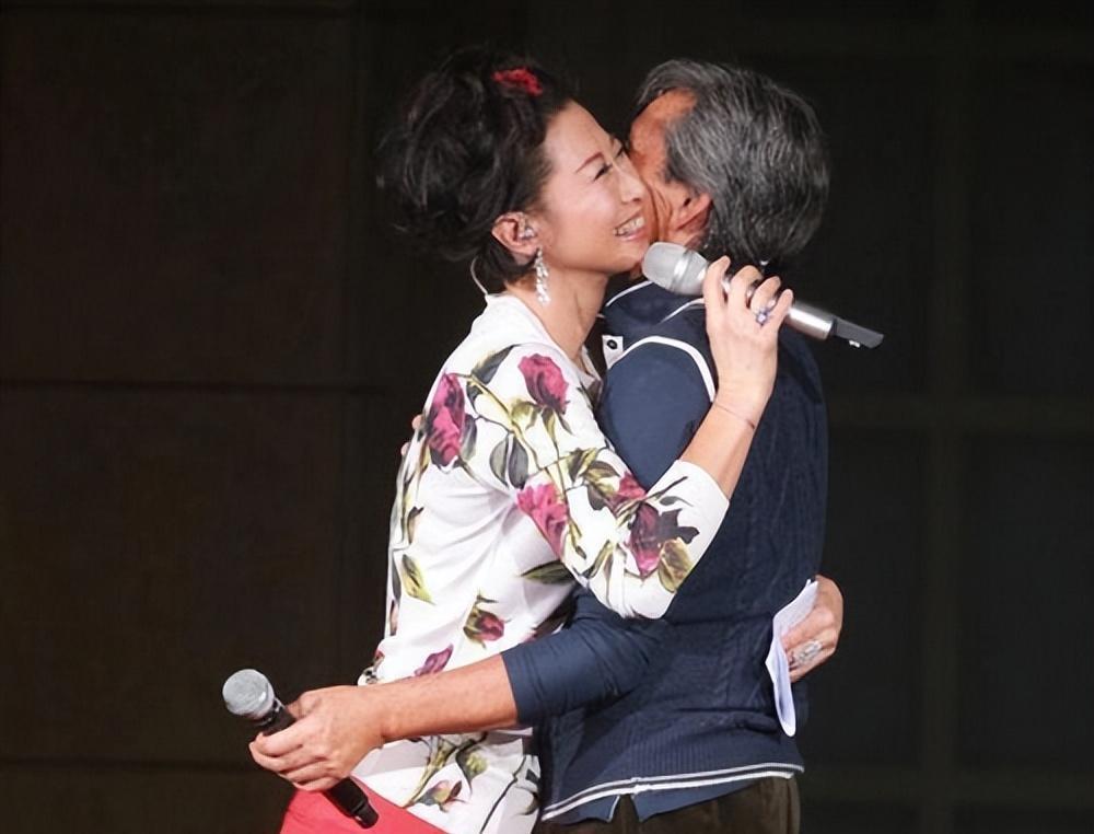 林子祥与叶倩文:激情与背叛交织的婚姻传奇 林子祥与叶倩文,香港乐坛