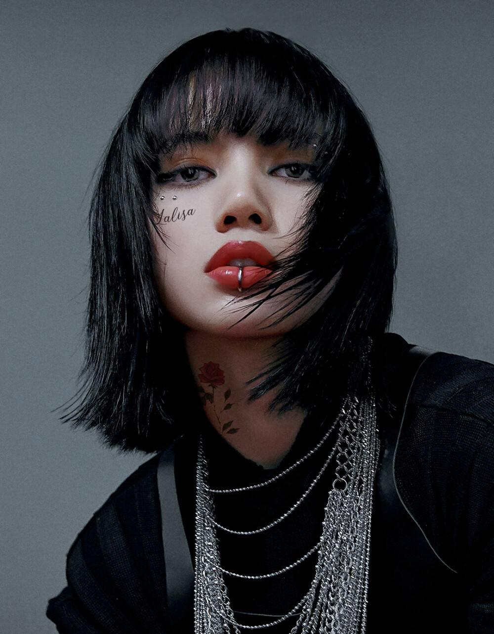 一个艺人自毁前程的商业剖析 lisa,曾是全球顶流女团blackpink的耀眼