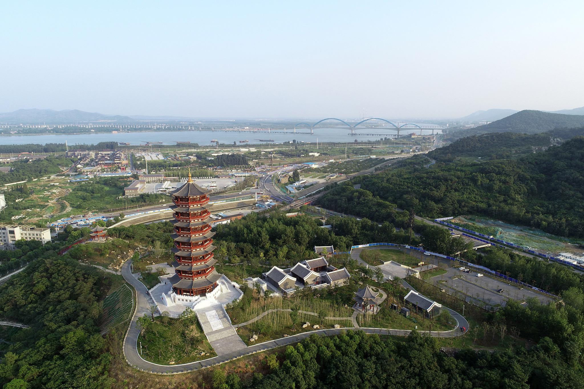 昭山景区简介 昭山景区位于中国江西省九江市湖口县昭山镇境内,是一处