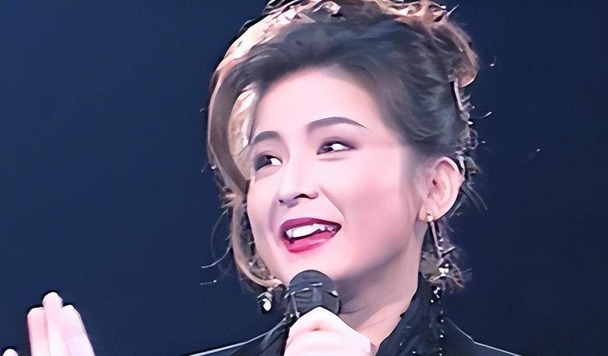 陈淑桦:天后中的天后 陈淑桦,曾是音乐界的巅峰之星,凭借一曲《梦醒时