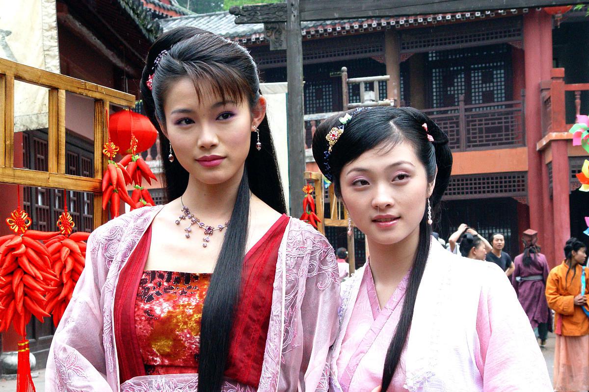 《风筝误》:一个错落的风筝引发的爱情错位 电视剧《风筝误》以风筝为