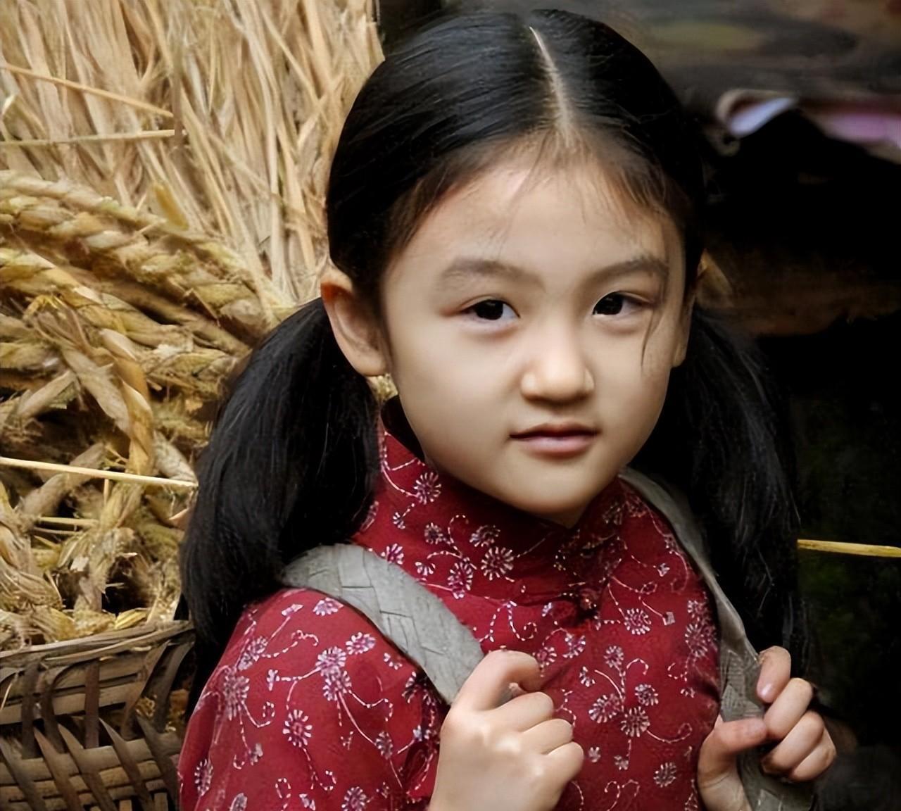 "天生的演员"陆子艺因外貌变化遭网暴,遗憾退出娱乐圈 陆子艺小时候的