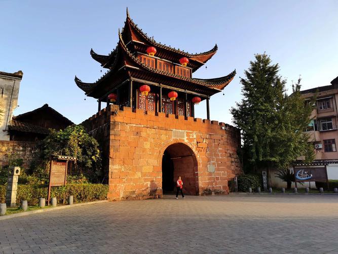 芷江旅游攻略 芷江,这座位于湖南西部的小城,虽然名气不如凤凰古城