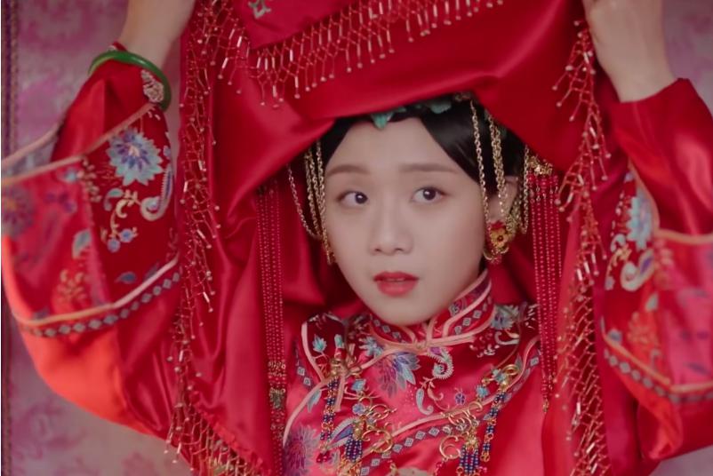 她一生的核心情感是对赵白石的深情,但遗憾的是,她所爱的人并不真正爱