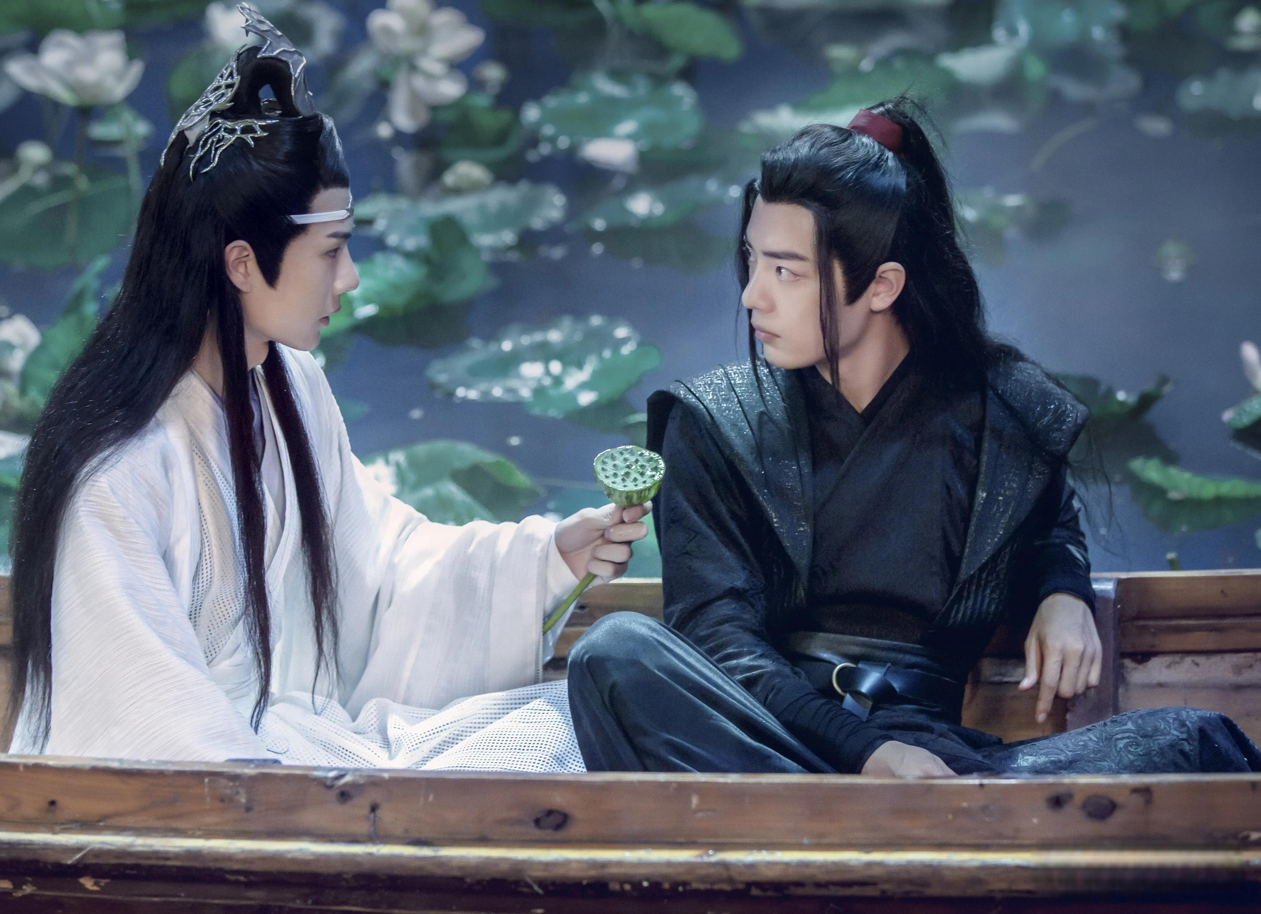《陈情令》:十六年前后世忘羡结局如此不同 16年前,蓝忘机对魏无羡不