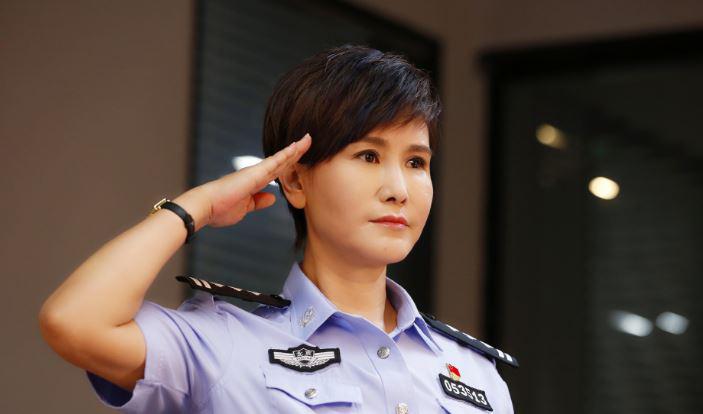 女星王茜:重案六组中的季洁 《重案六组》系列是一部引人入胜的剧集