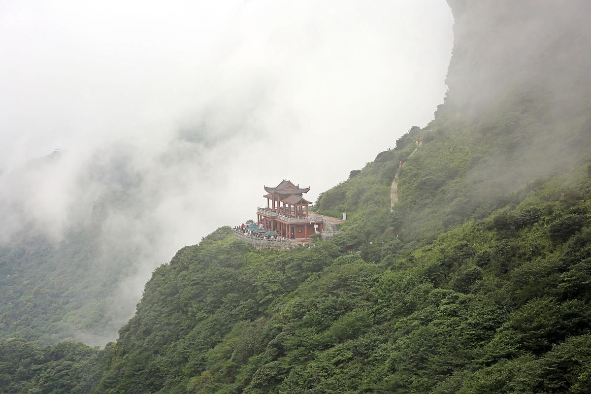 密云雾灵山风景区图片