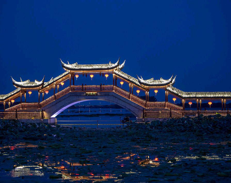 上海锦溪古镇:夜幕下的历史与文化盛宴 上海锦溪古镇夜景令人陶醉在