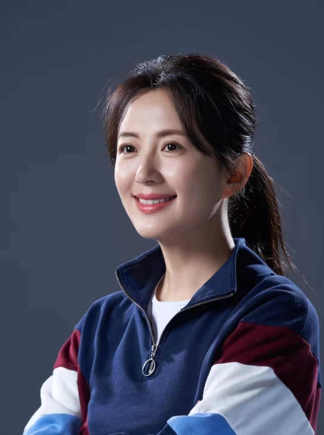 央视"台柱子"沦为"透明演员" 央视"洗牌"活动后,曹颖,文清等央视主持