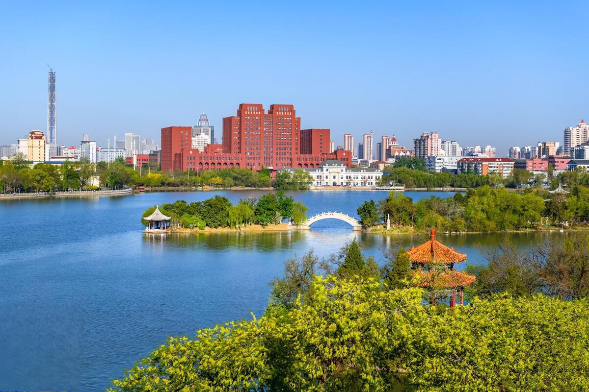 南开区的历史文化和旅游景点 南开区是天津历史文化的发源地,亦是漕运