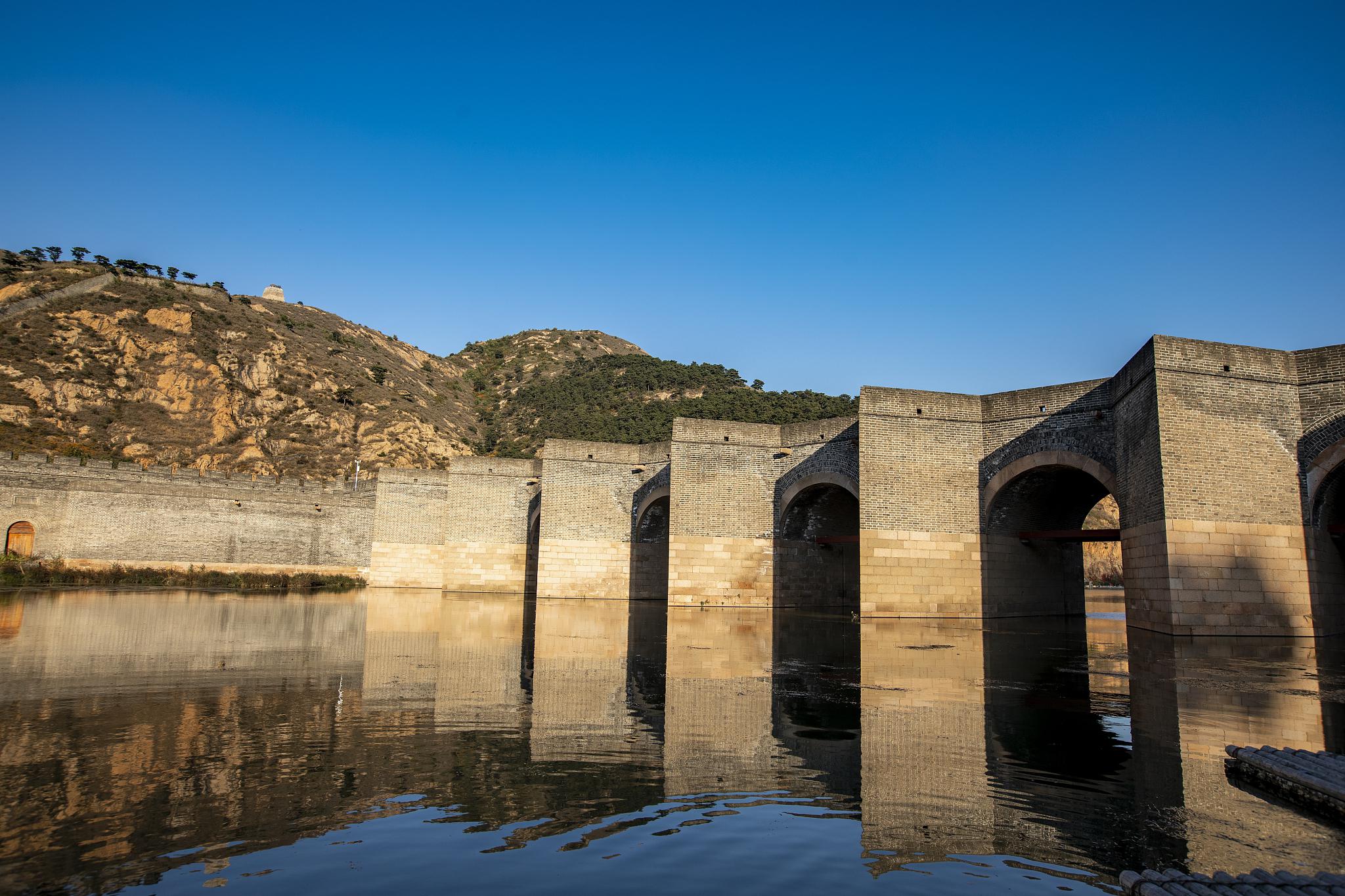 葫芦岛:探索东北小城的十大旅游胜地 葫芦岛,这座隐藏在辽宁省东北部