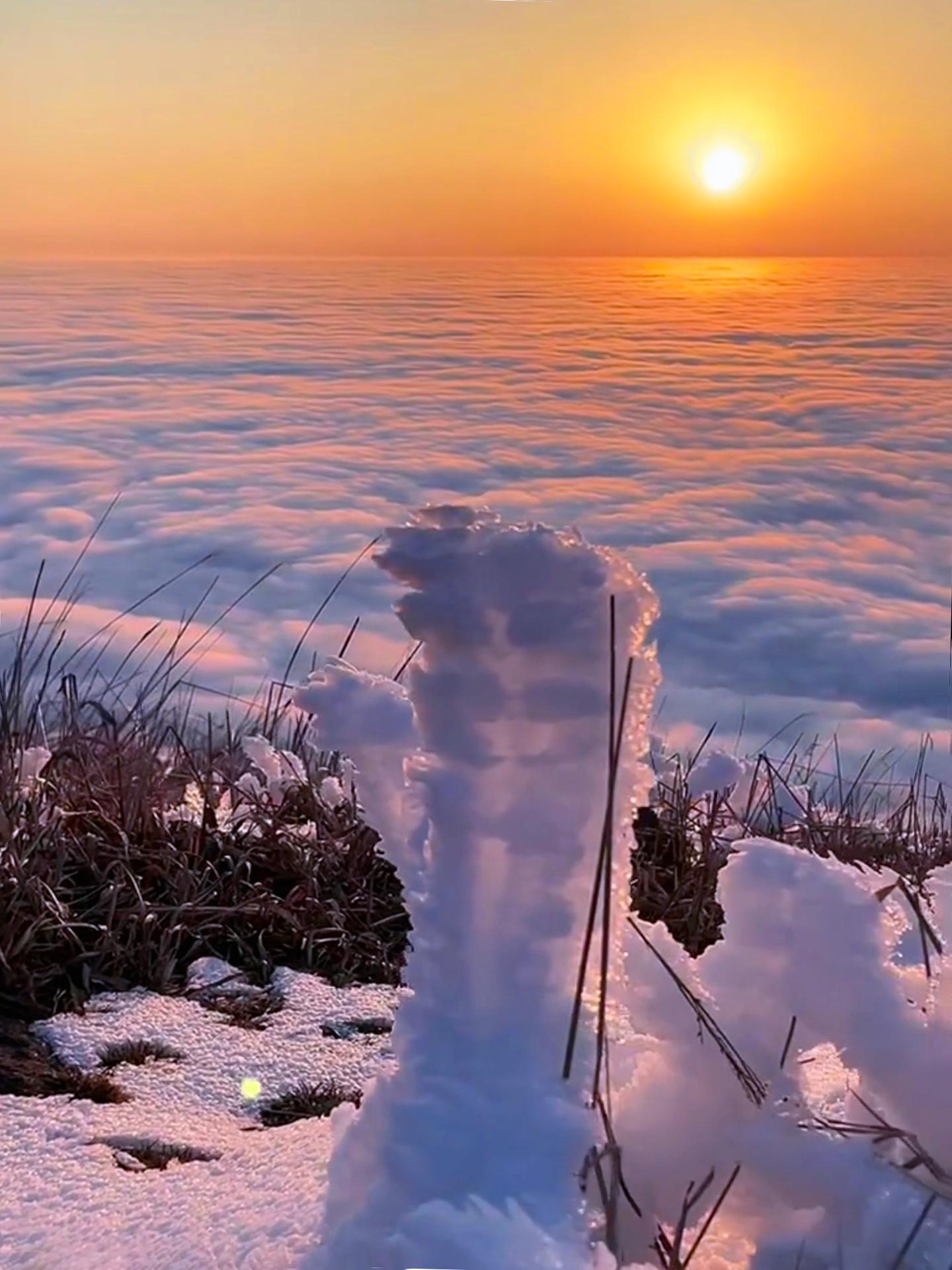 武功山:冬季最美的童话世界 武功山是一座四季皆美的山峰,但冬季的