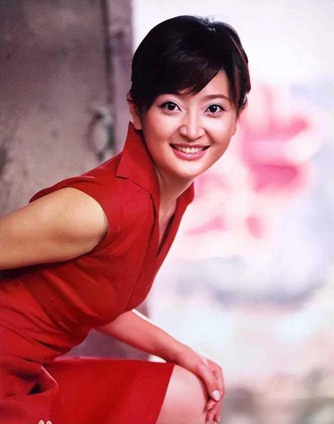 主持人谢颖颖:事业家庭两不误 谢颖颖,央视的一位主持人,她的故事告诉