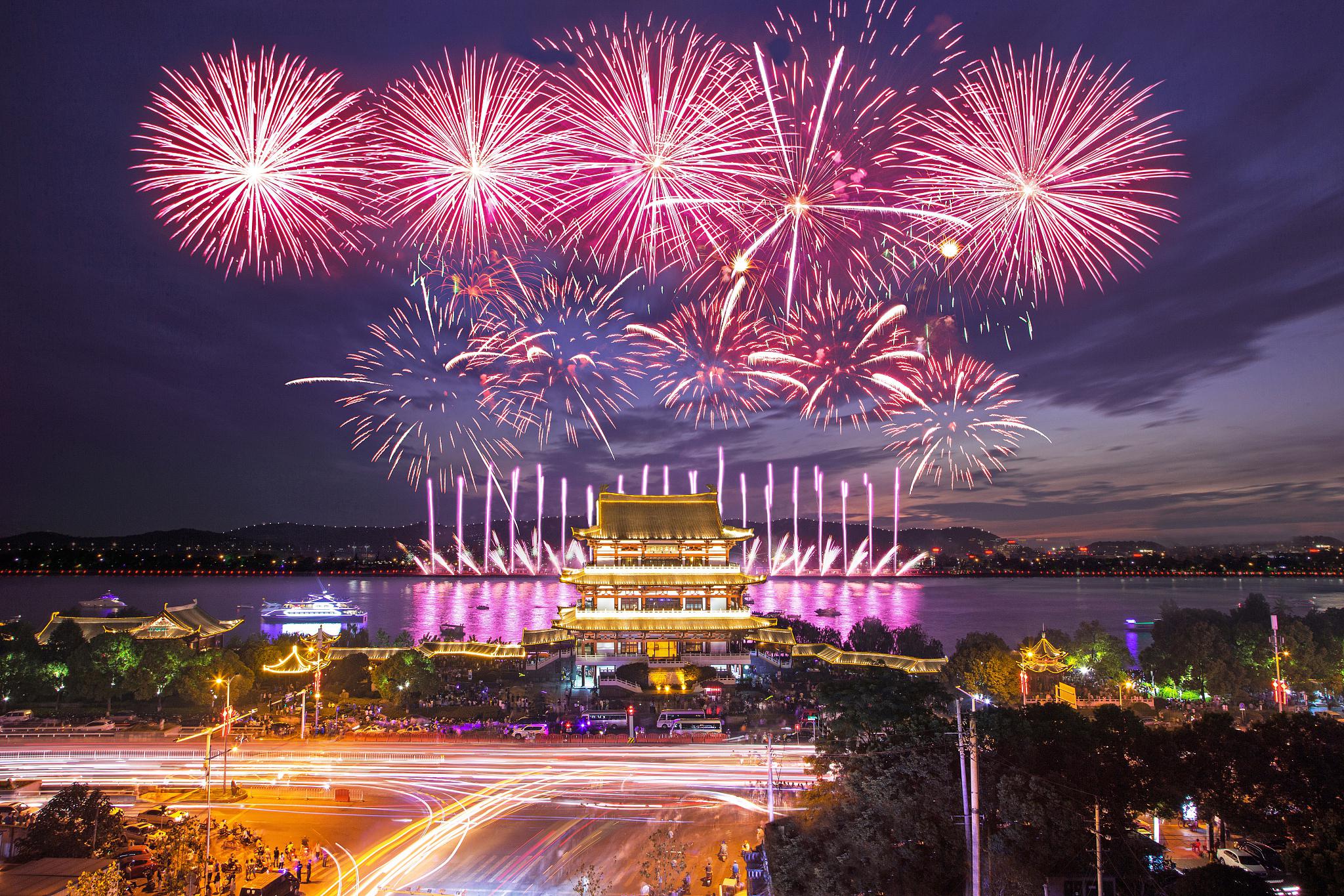 从法律角度分析浏阳市花炮产业转型的经济奇迹 在禁燃令的背景下