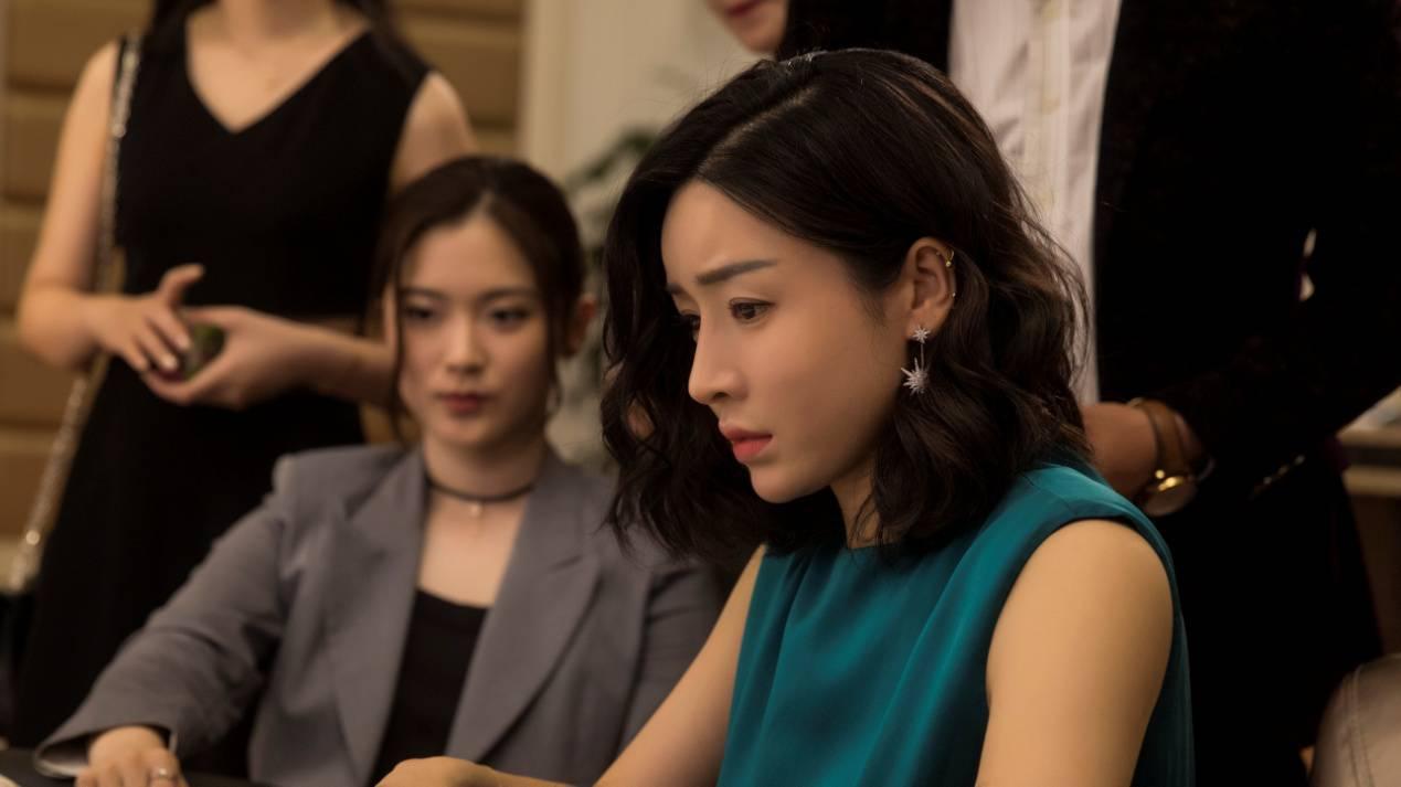 《澳门往事3》:赎罪之路 周越彬在《澳门往事3》中,通过救赎自己的