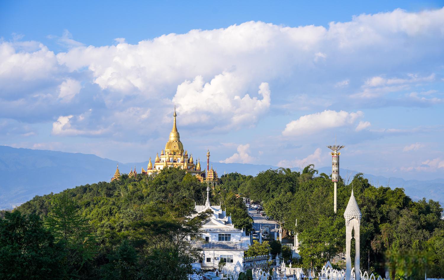 芒市勐焕银塔景区简介图片