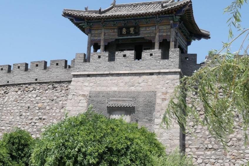 天长镇:河北省的旅游胜地 天长镇位于石家庄市井陉县,虽然没有耳熟能