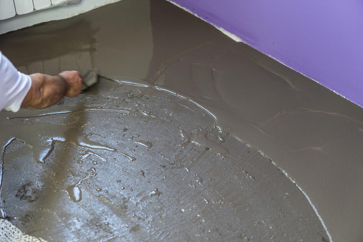 本文将手把手教你防水漆的施工技巧.