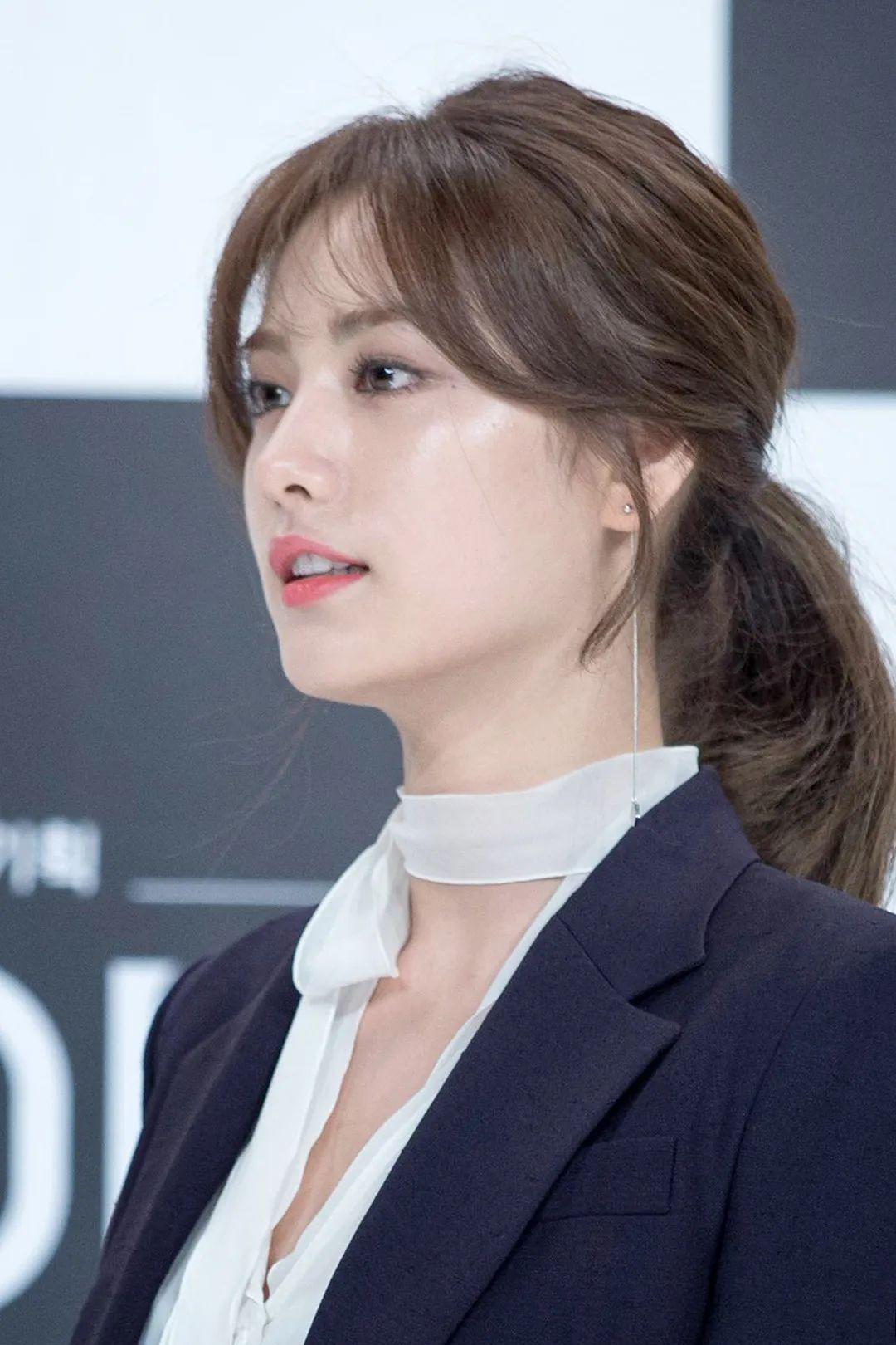 林珍娜:内外兼修的美丽 林珍娜,连续三年被评为"世界百大最美脸庞"的