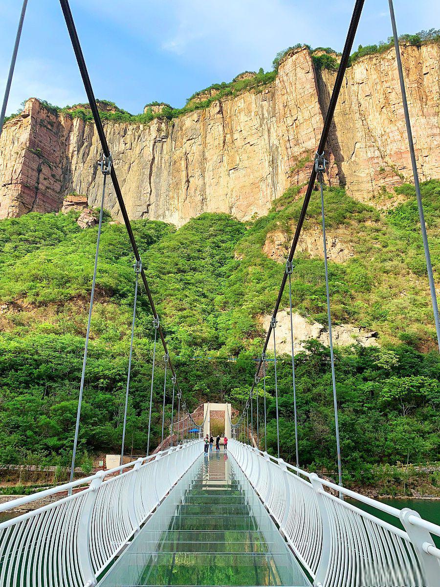 辉县天柱山大峡谷图片