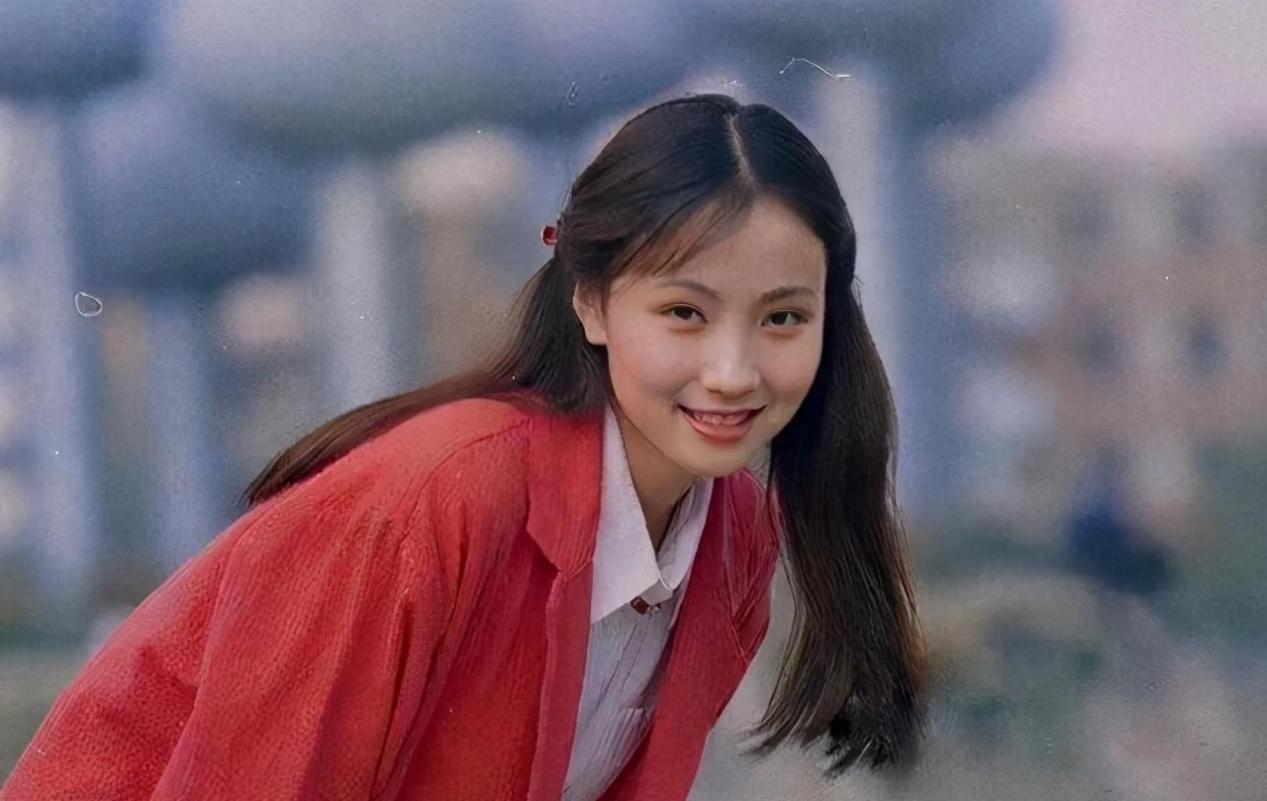 冷静娱乐市场观察者分析:陶虹背后的爱情与坚持 陶虹,从游泳名将到