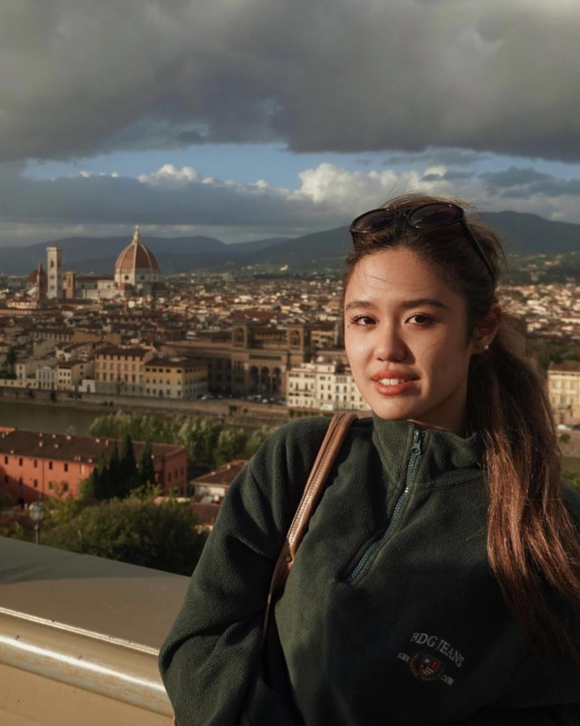 钟懿的恋情终于曝光,她的父母亲钟镇涛和范姜素贞都对这段恋情表示了