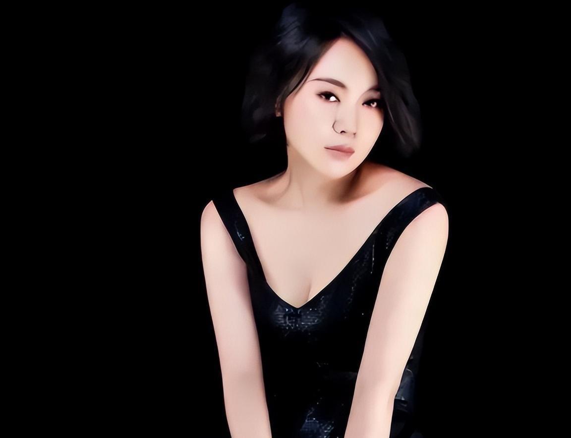 邹伟后悔离婚,闫妮的成功经历 闫妮从离婚到成为一线女星的蜕变经历