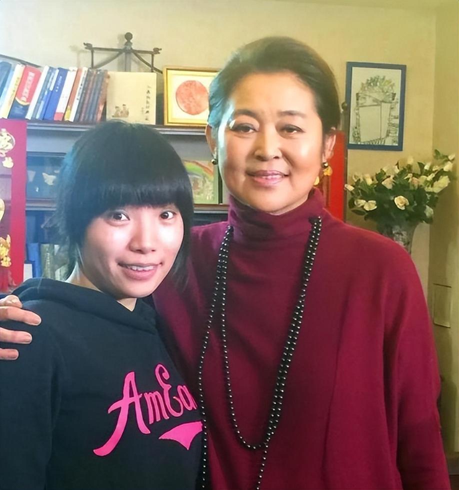 倪萍的10字箴言:给小保姆陈倩的人生指引 之前,知名配音演员陈倩在