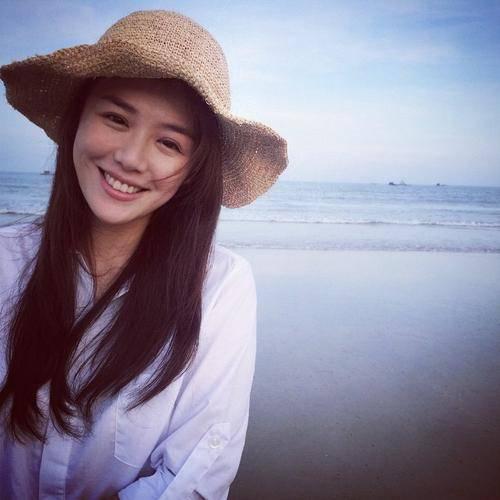 马思唯与白敬亭:跨界合作的化学反应 马思唯与白敬亭的同台演出在演唱