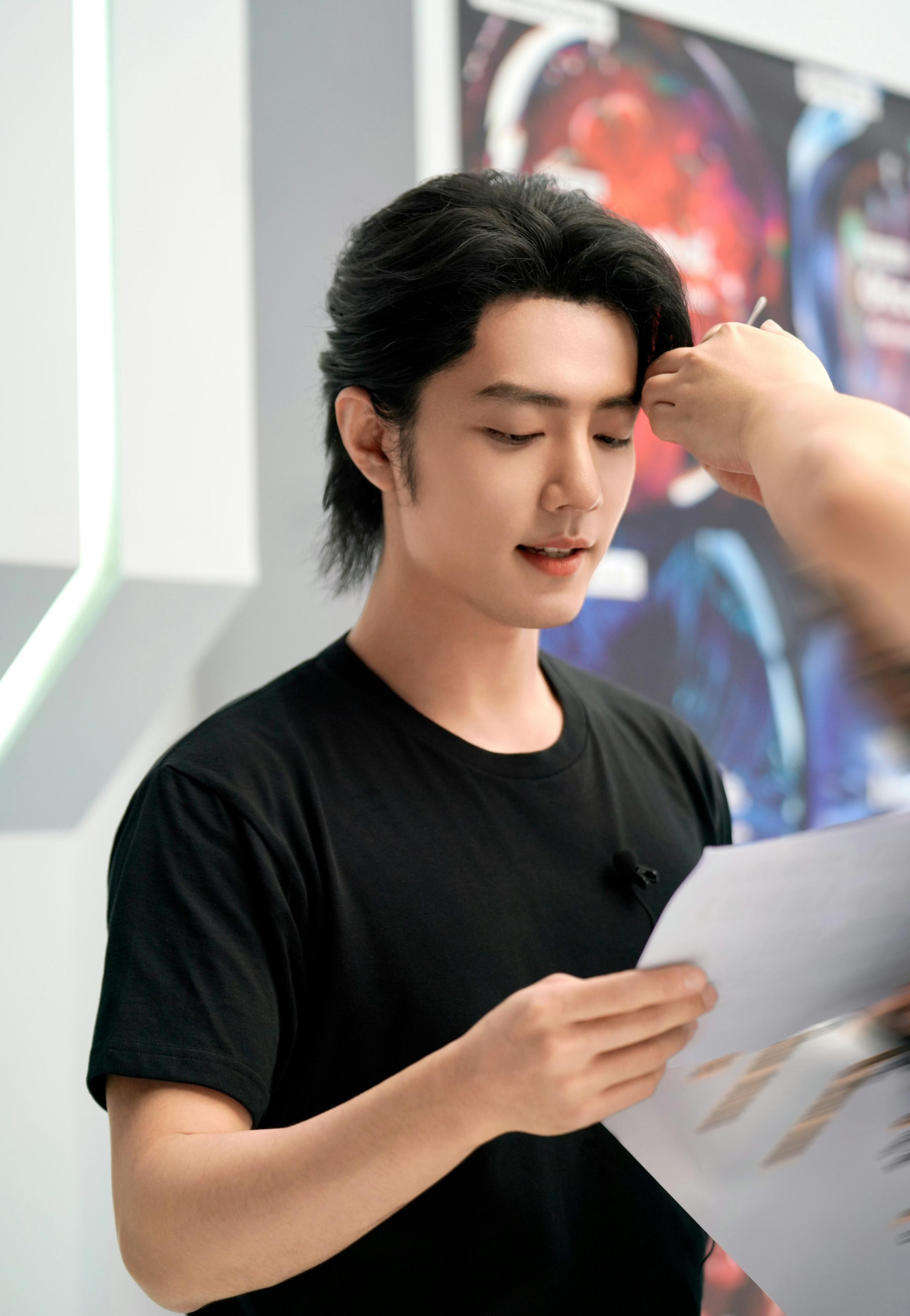 肖战黑粉助力事业,无心插柳柳成荫 肖战,这位备受瞩目的年轻艺人,似乎