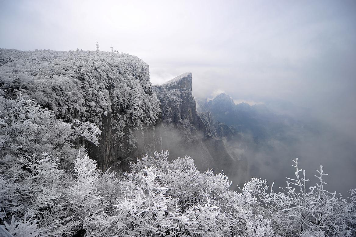 天门山雪景图片图片