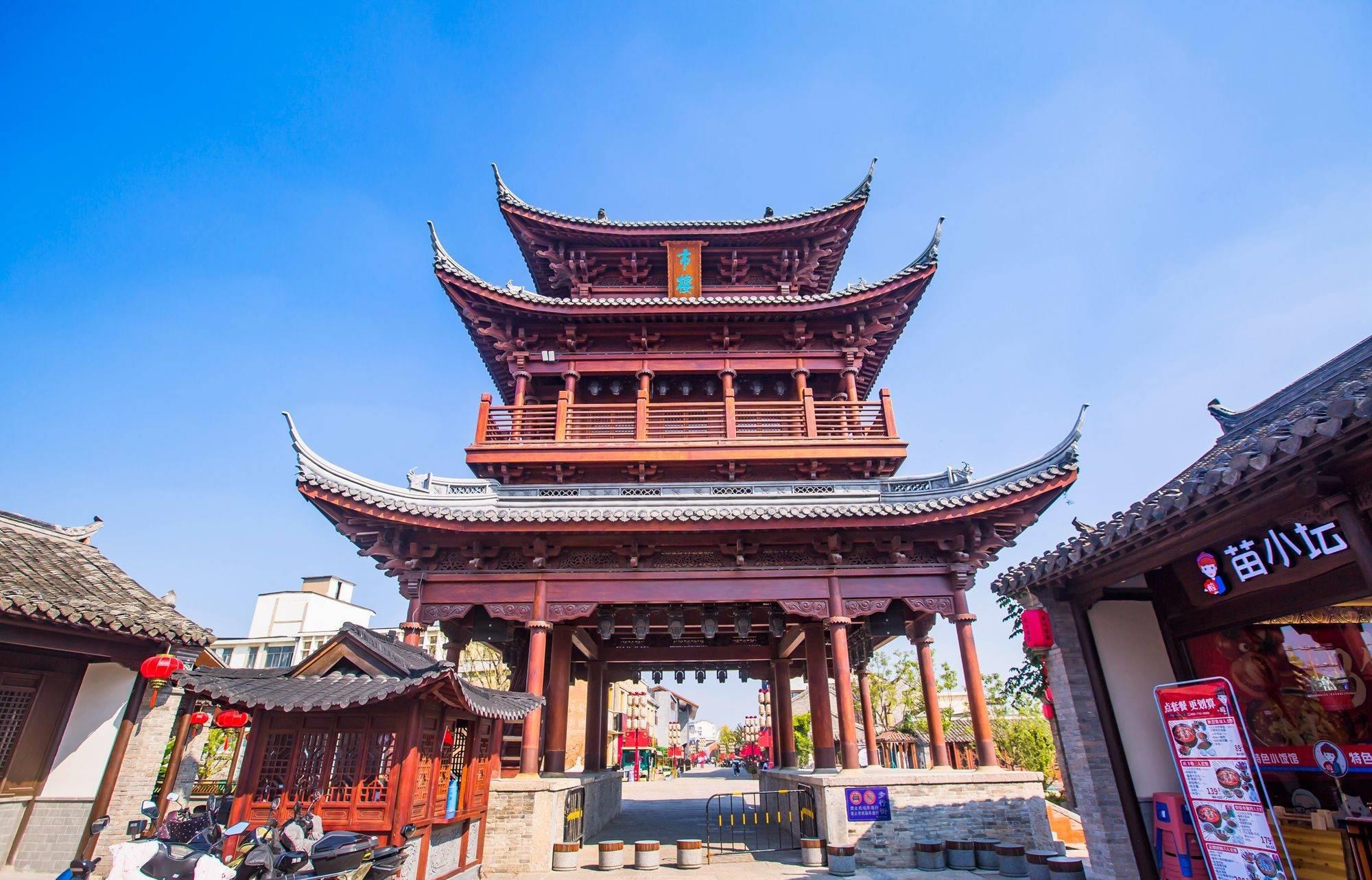 探寻江苏盐城伍佑珠溪古镇 位于盐城市区以南的伍佑珠溪古镇,拥有2100