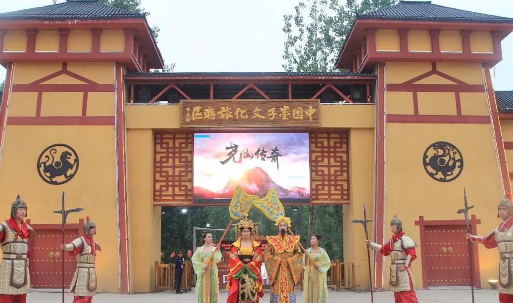 探寻明清建筑风格的独特魅力 墨子古街旅游区位于平顶山市鲁山县,以