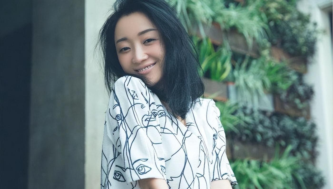 从被嘲笑到炙手可热:张瑶的演艺之路与人生的华丽转身 在娱乐圈中