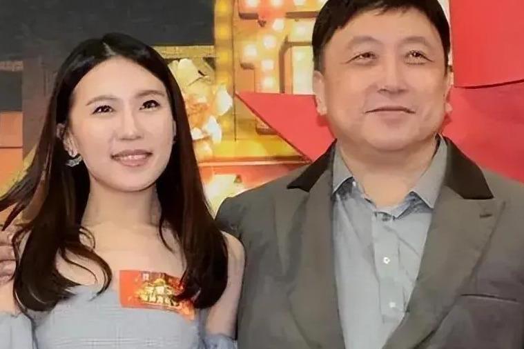 王晶女儿演图片