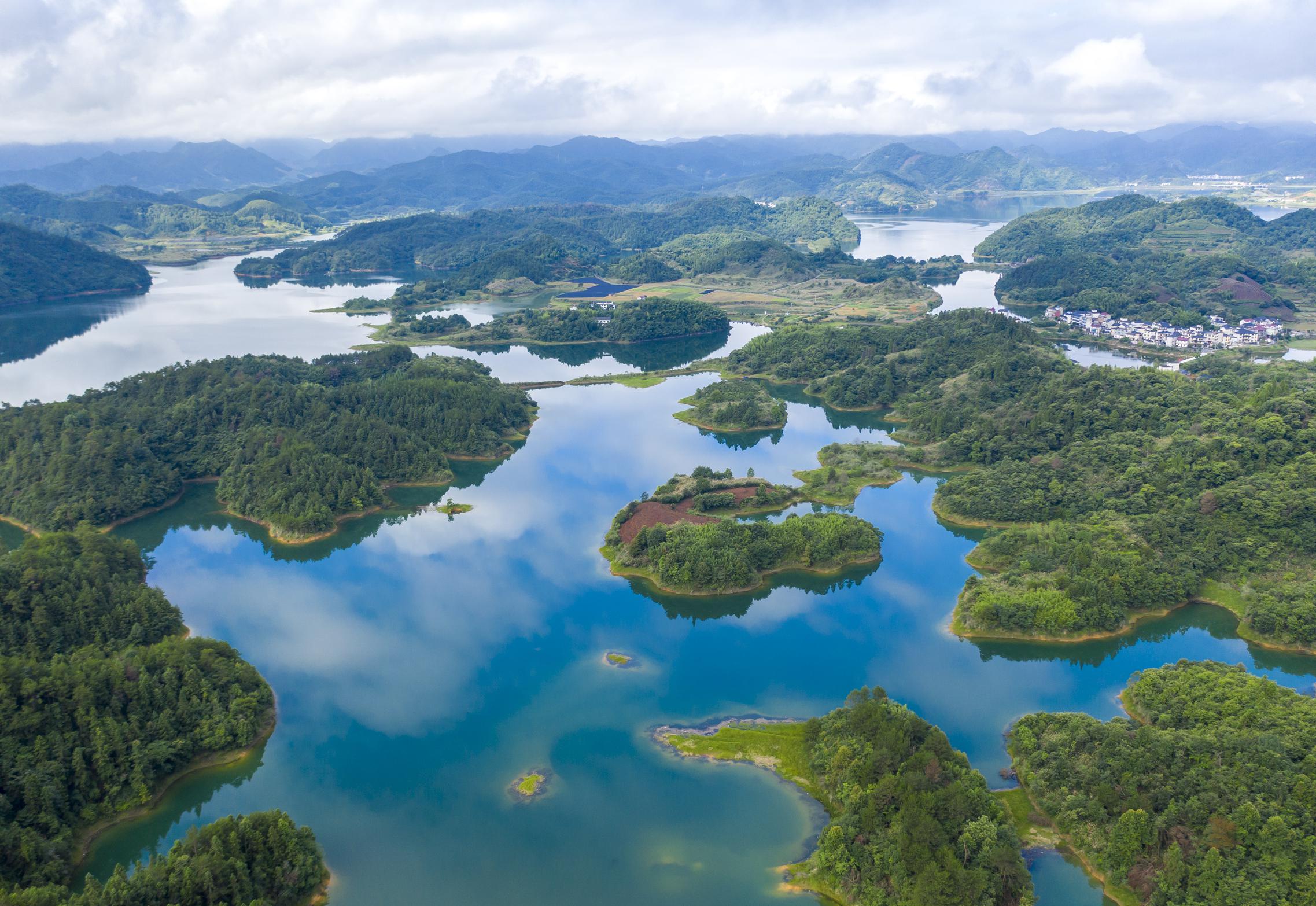 浙江天岛湖图片