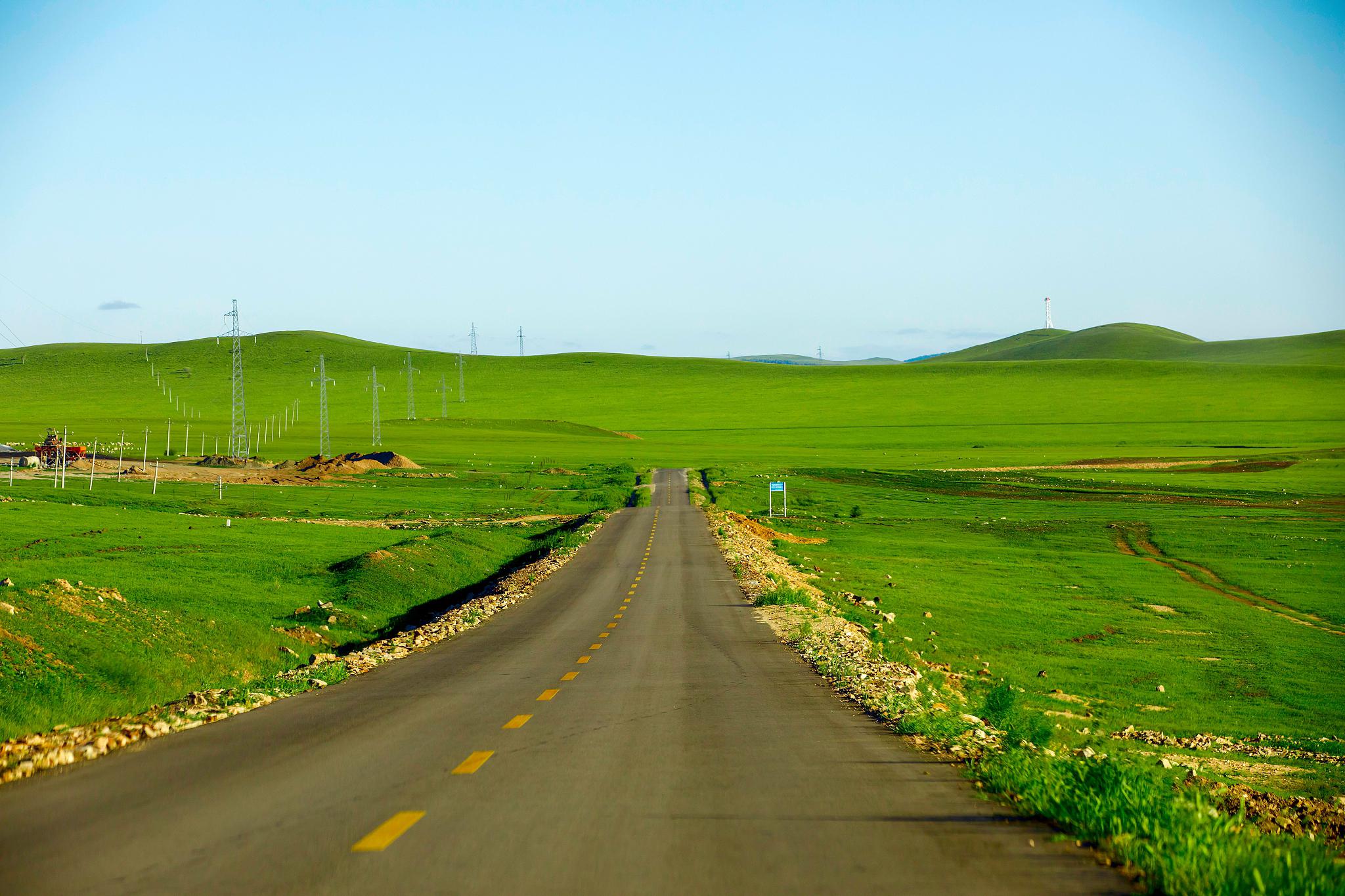 草原风景道路图片