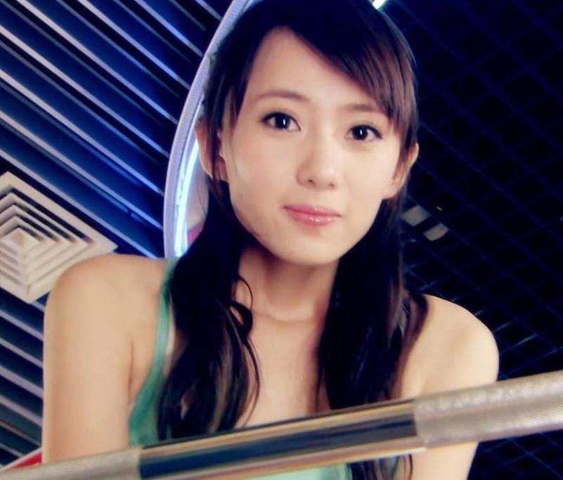 《爱情公寓》:阿曼达的第一次亮相 阿曼达这个角色在《爱情公寓》第二