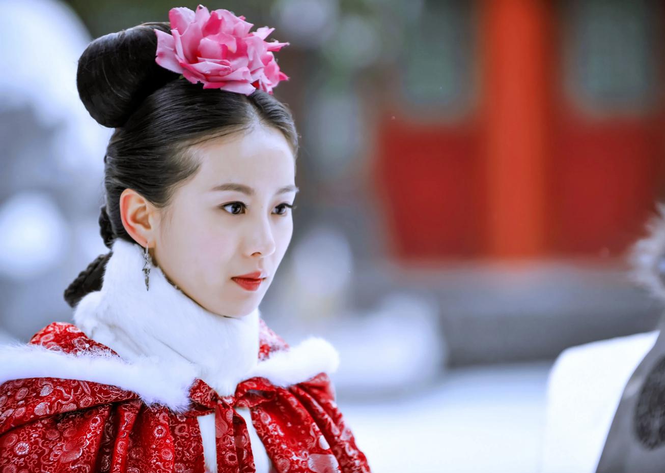 抓住机会,金钱自会随之而来:卢靖姗的《战狼2》之旅 在演艺圈,机会,真