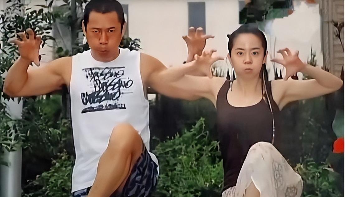 霍凡的魅力:无子女却让张丰毅宠爱29年的秘密 霍凡,这位舞蹈界的璀璨