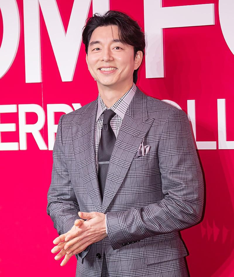 郭富城与孔刘:魅力pk引发观众热议 57岁的天王郭富城与43岁的韩国男神