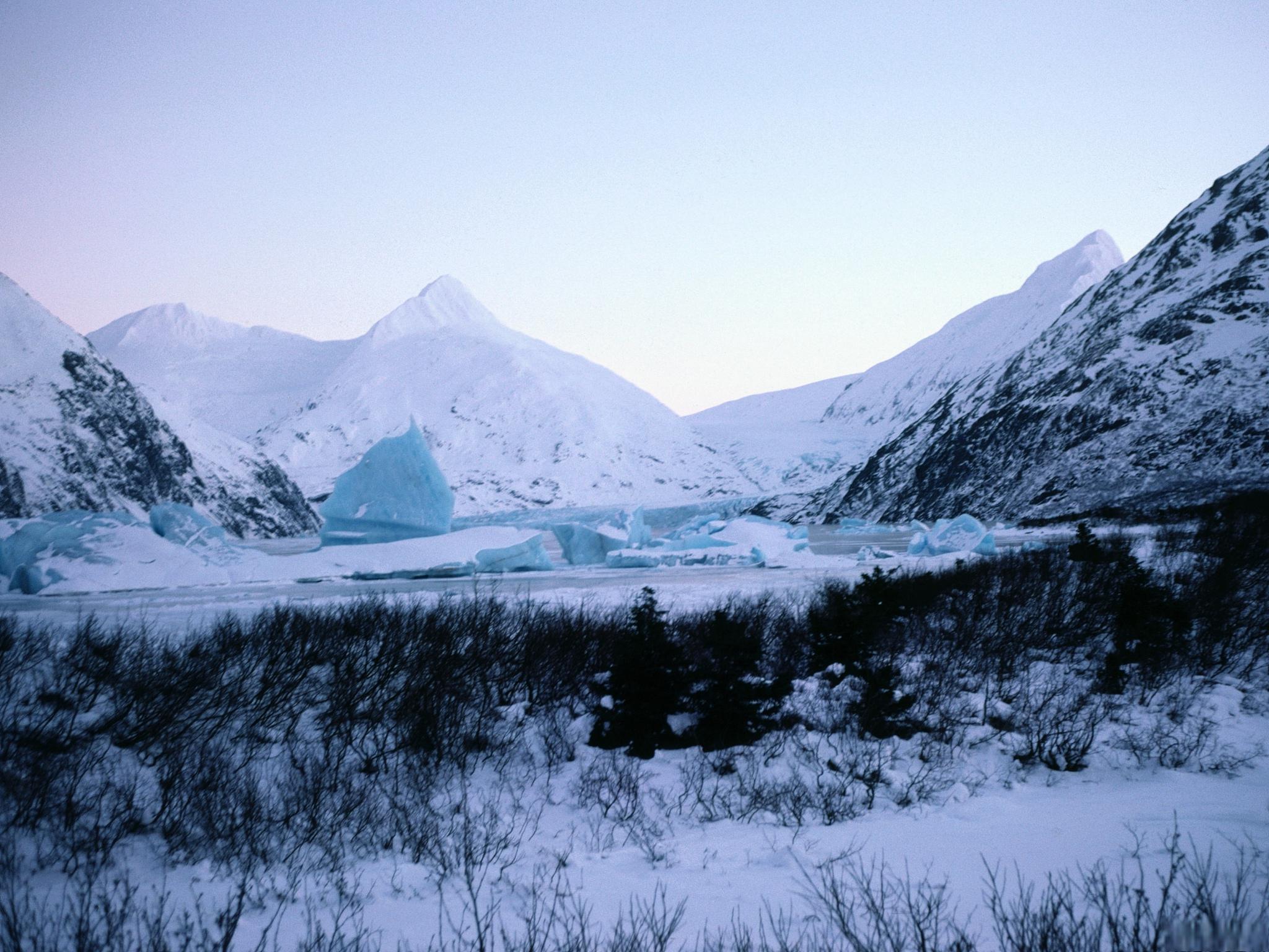 冬日干海子:大自然的馈赠 冬天的阿坝汶川县干海子风景区,距离成都仅