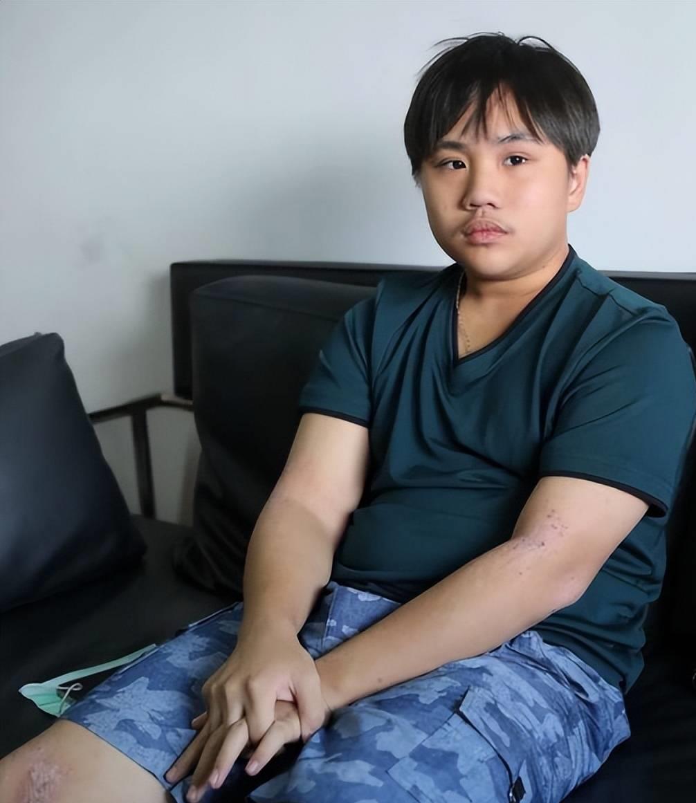 童星小小彬:被榨取的悲剧,呼吁加强对童星的保护 童星小小彬的遭遇让